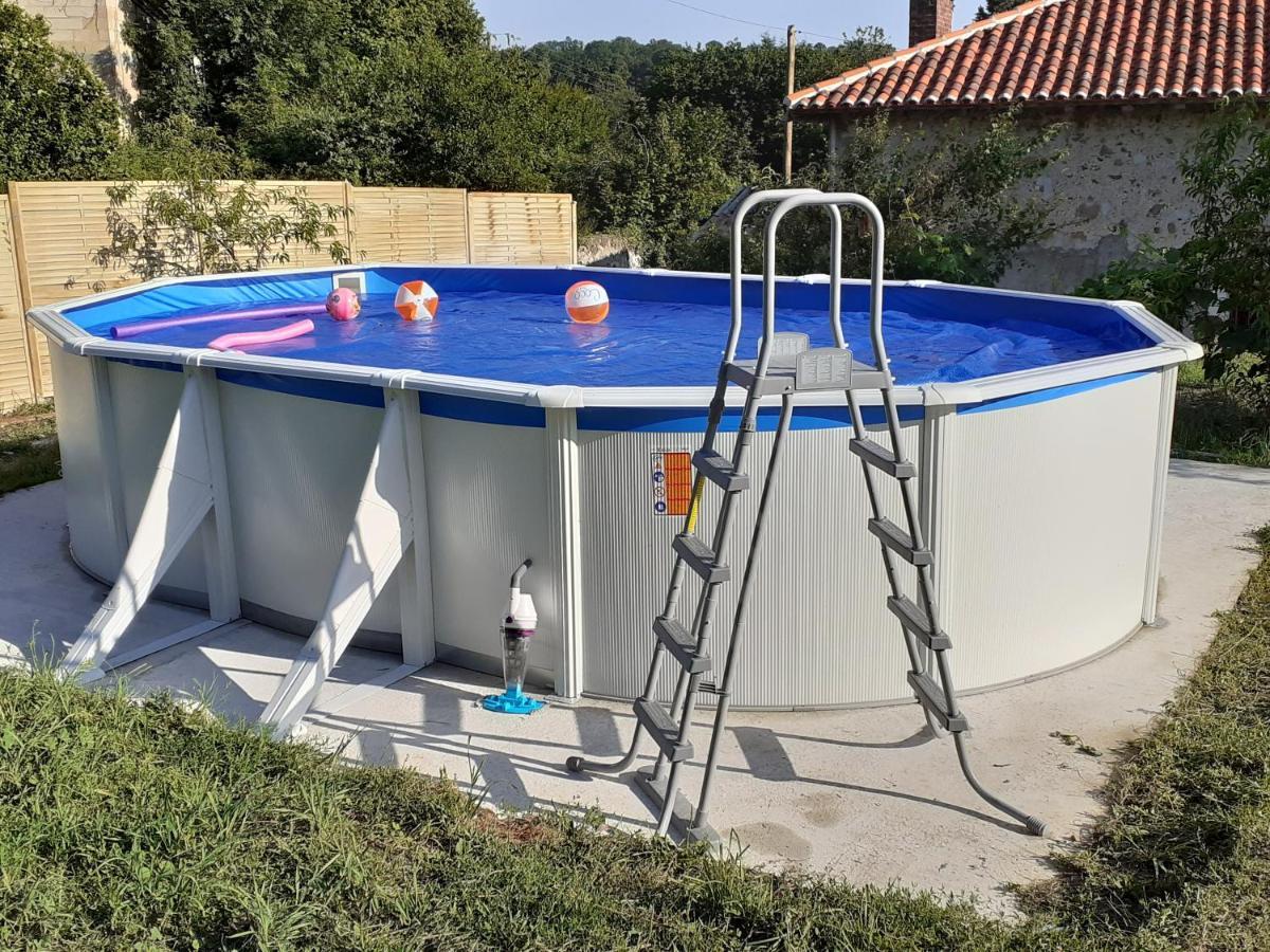 Escale Reunionnaise Bed & Breakfast Chirac  Exterior photo